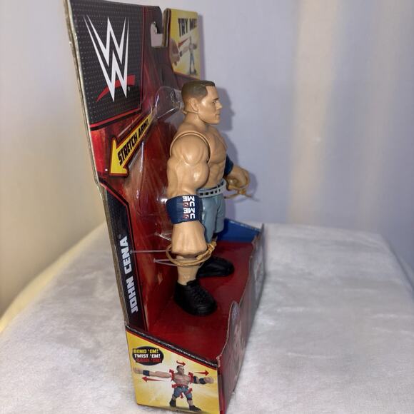 WWE Bend ‘N Bash Action Figure: JOHN CENA 2022 Mattel NEW - Picture 3 of 5